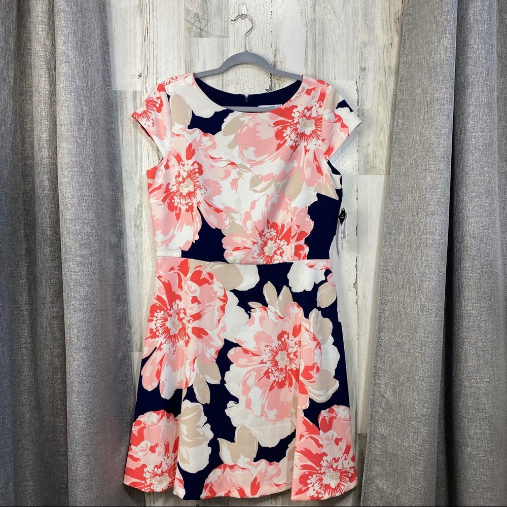 Studio One NY Floral Cap Sleeve dress NWT